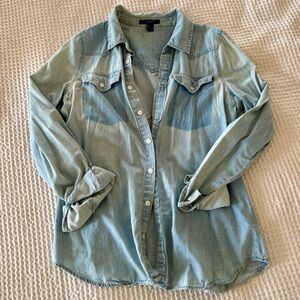 Forever 21 Button Down Denim Long Sleeve Shirt